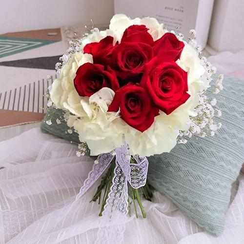 Bouquet of Red Rose and White Hydrangea