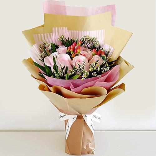 Cheerful 6 Pink Rose Bouquet