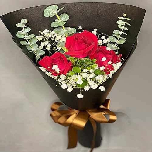 Romantic Bouquet of 3 Red Rose