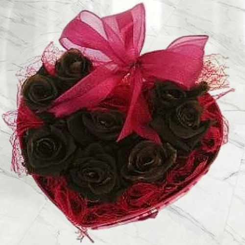 Heart Shaped Box of 8 Black Preserved Rose