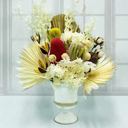 Graceful Preserved Flower Arrangement in Vase