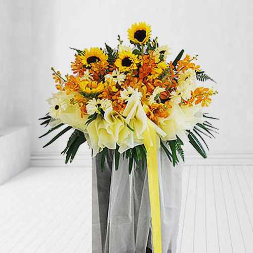 Funeral Flowers of Sunflower Mokhara and Gerbera