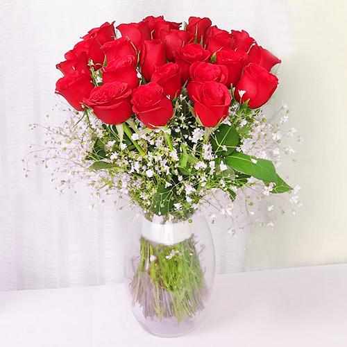 Resplendent 24 Red Rose in a Vase