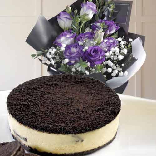 Oreo Cheese Cake With Flower Bouquet