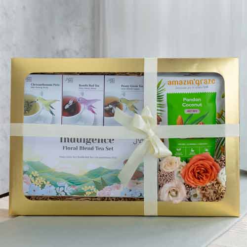 Refreshing Blooms And Tea Gift Hamper